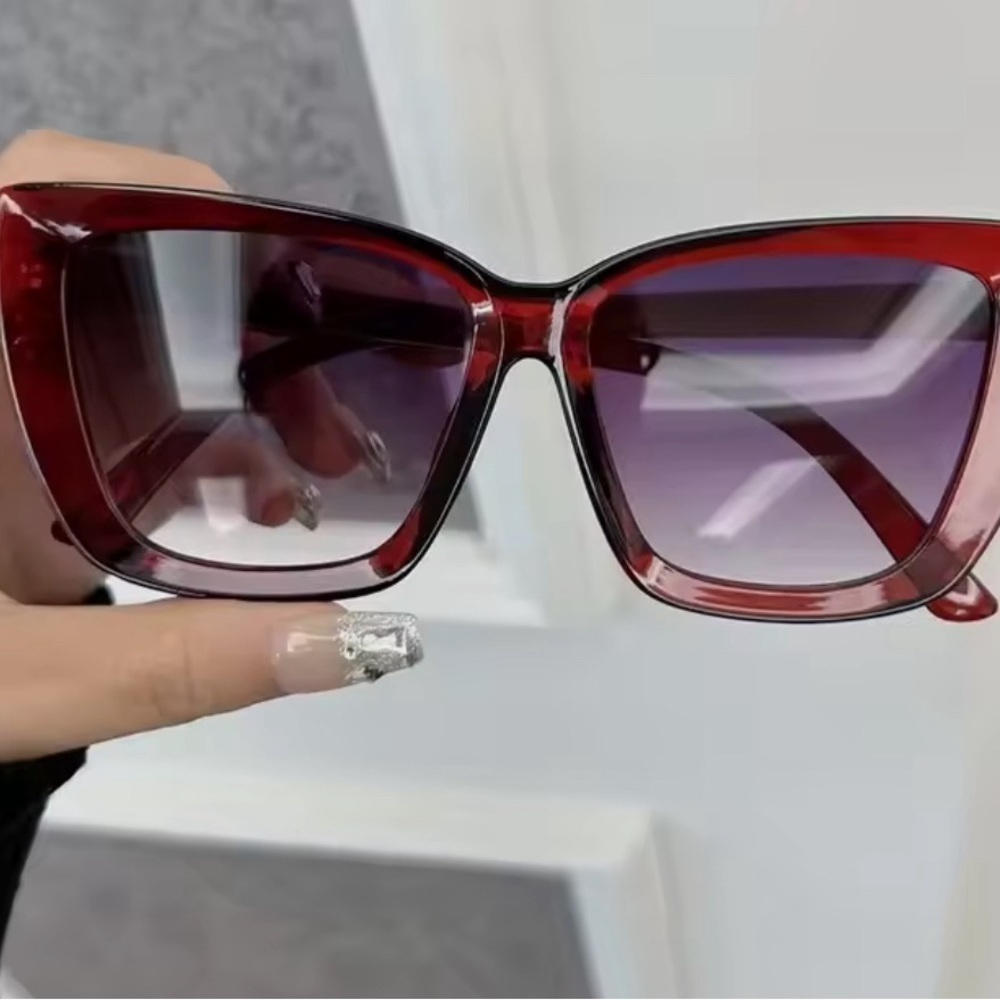 Elegant Red Sunglasses